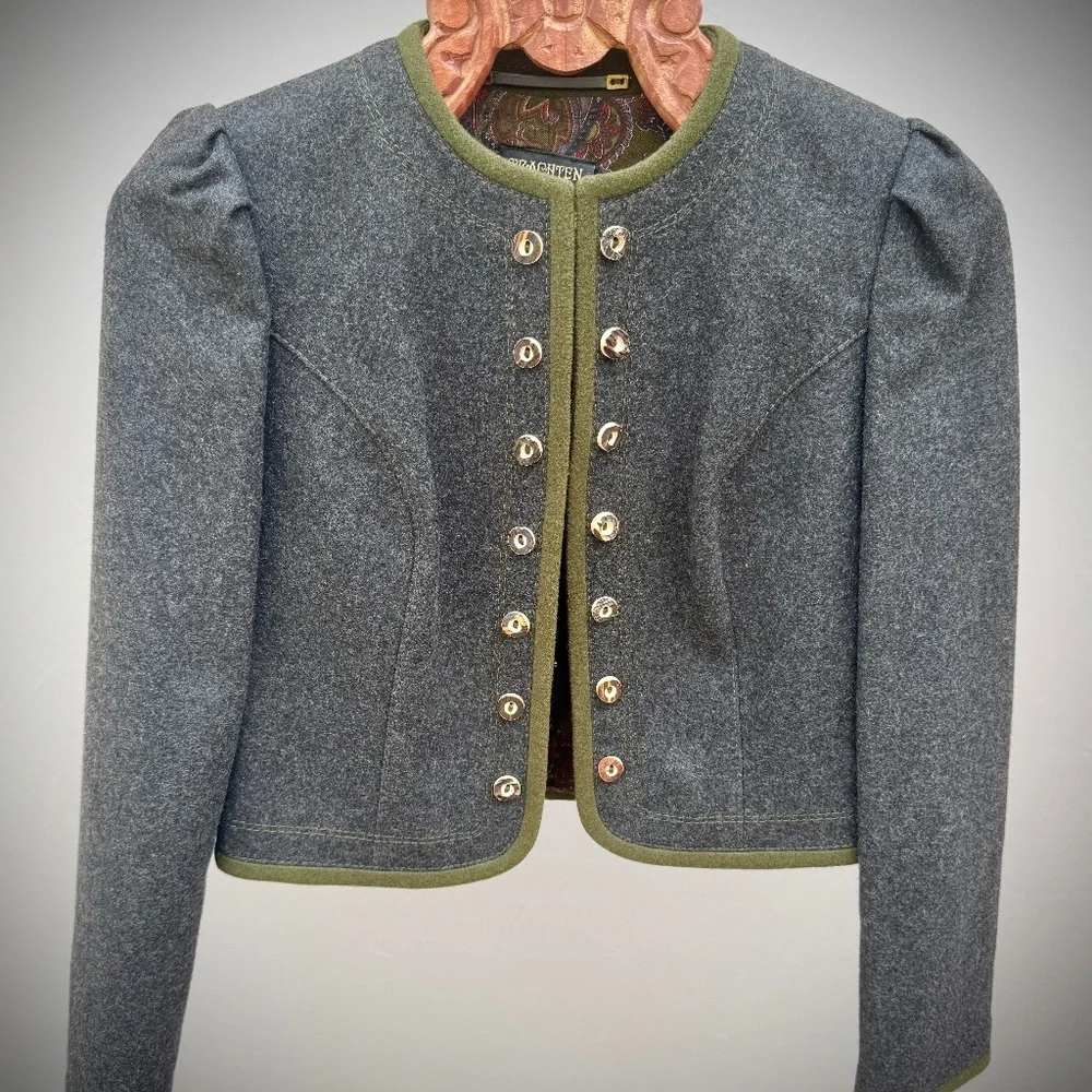 Gray Crop Jacket - Picture 1 of 3